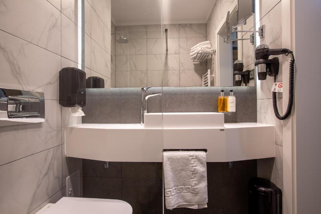 Bach Apartments - Resim 36