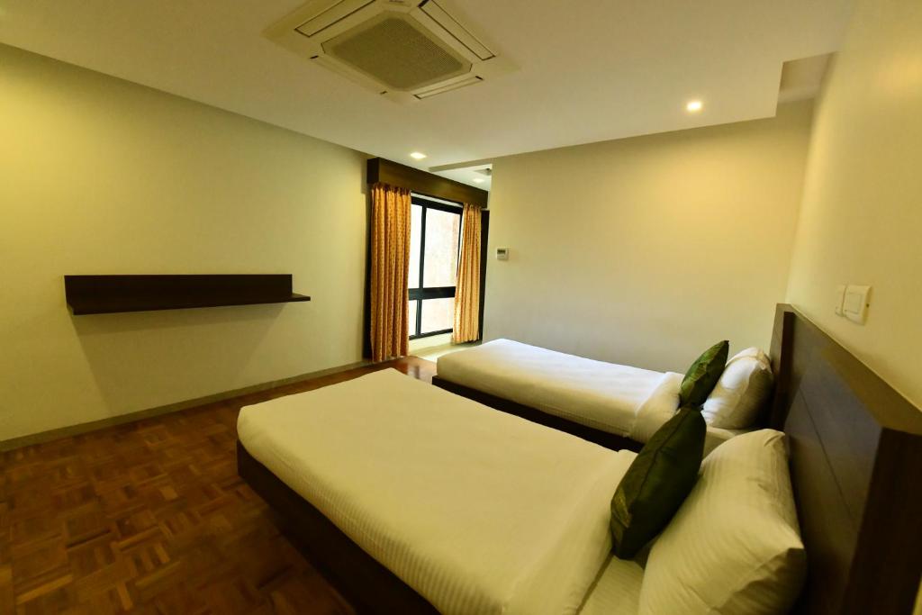 RNS ONE - Habitaciones De Suite Familiar A/C