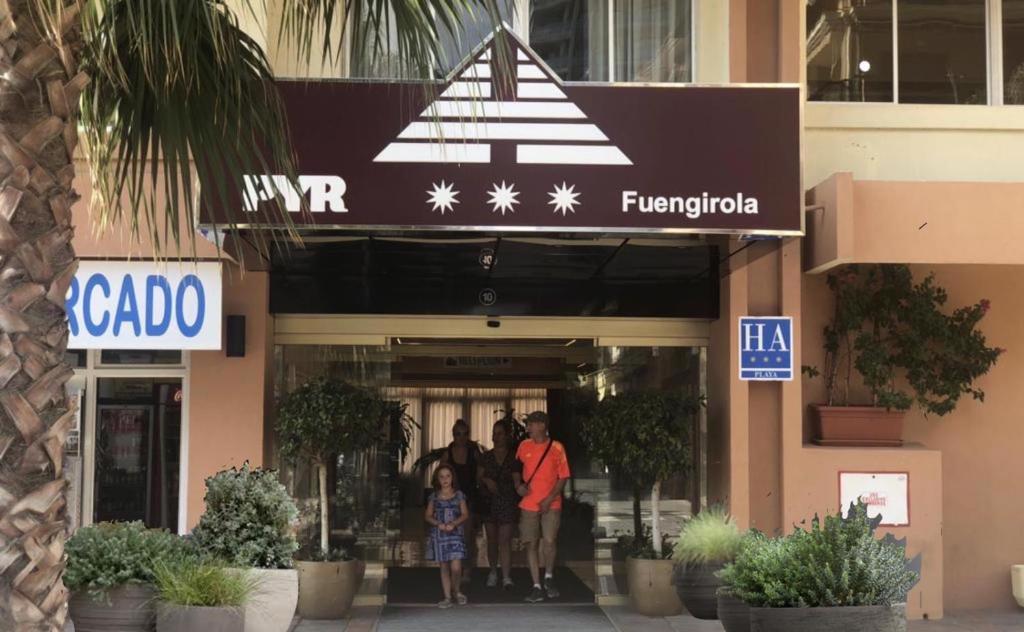 Hosté ubytování Hotel Apartamento PYR Fuengirola private sunny pool side
