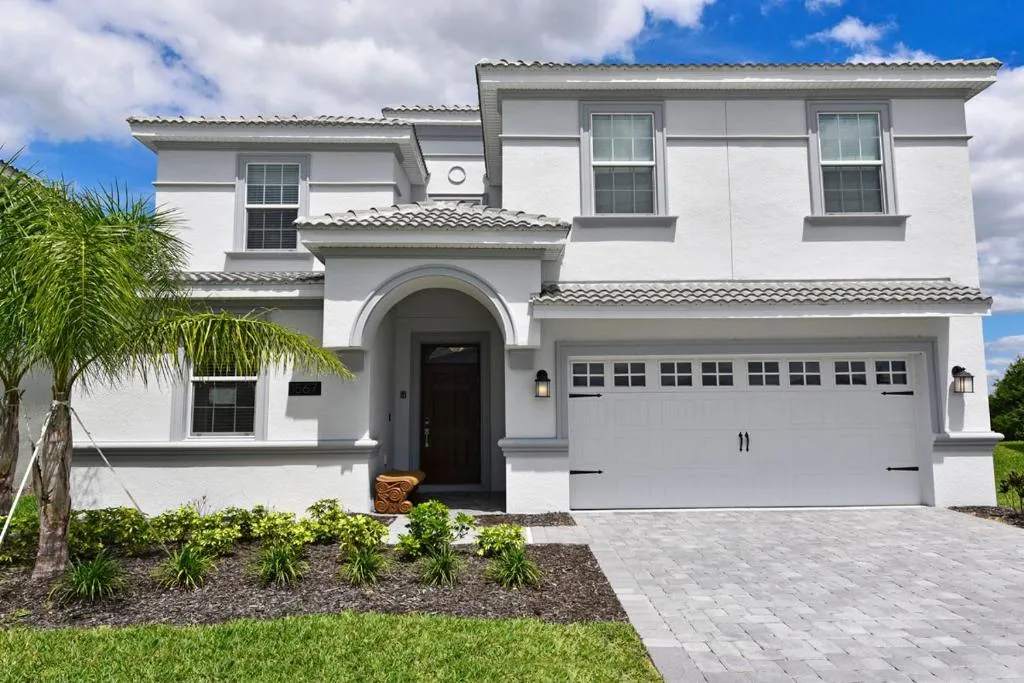 8br, 5ba, 12 min to Disney, Theater Room, Game Room, Swimming Pool, Great View, Davenport, Statele Unite ale Americii