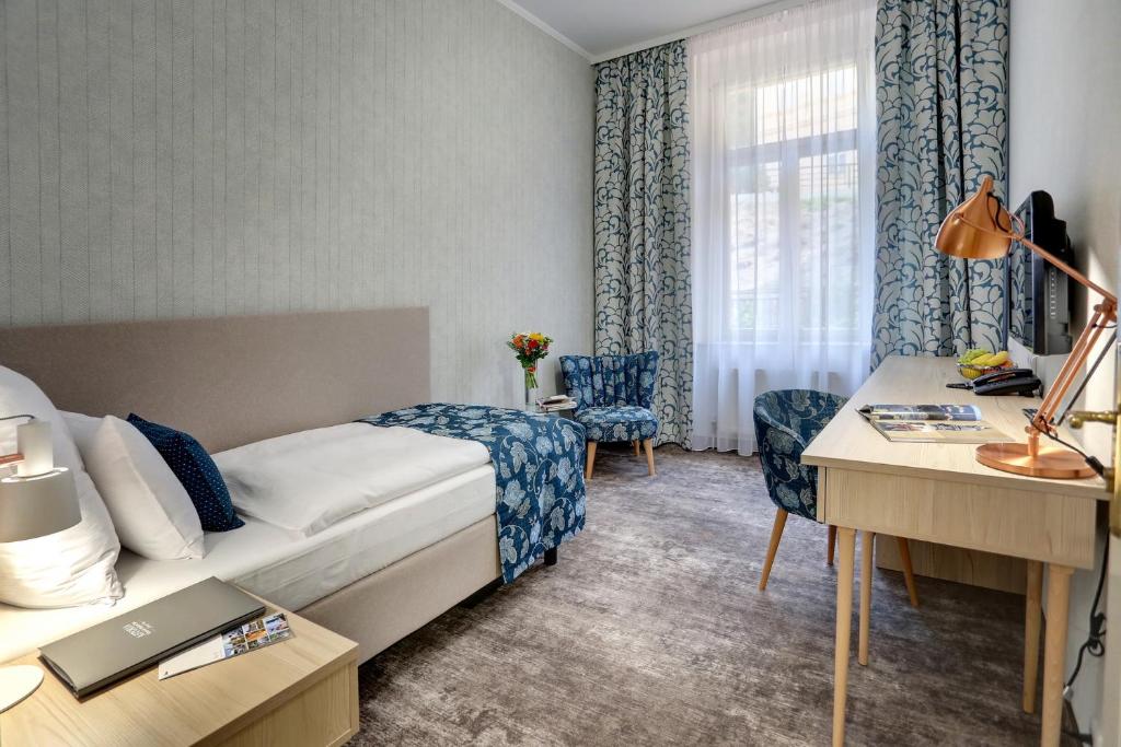 ASTORIA Hotel & Medical Spa - 4