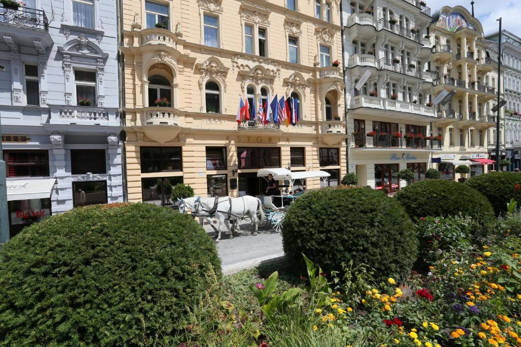 Budova, kde se hotel nachází