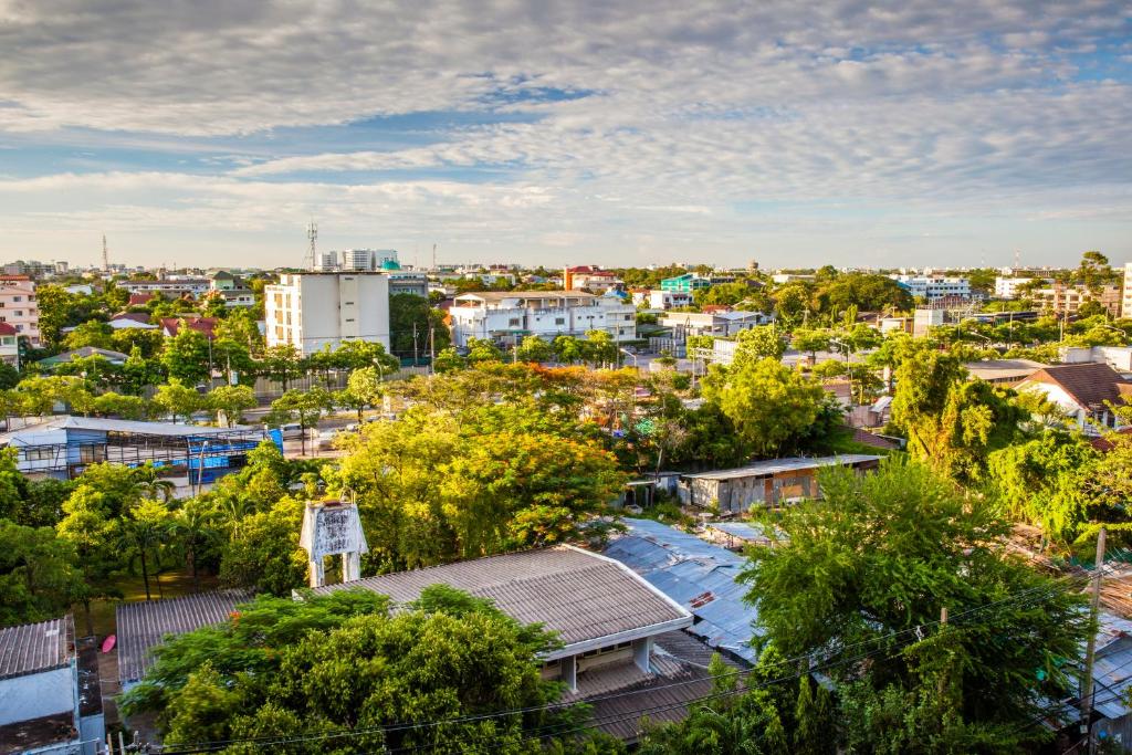 Livotel Hotel Kaset Nawamin Bangkok - Resim 44