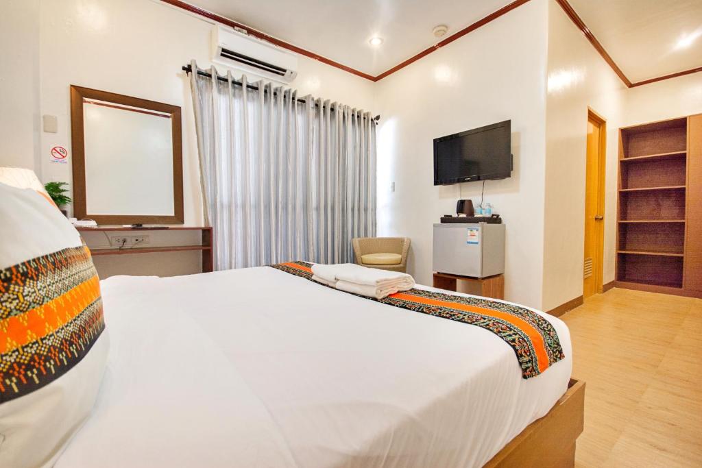 TV a/nebo společenská místnost v ubytování Sur Beach Resort Boracay
