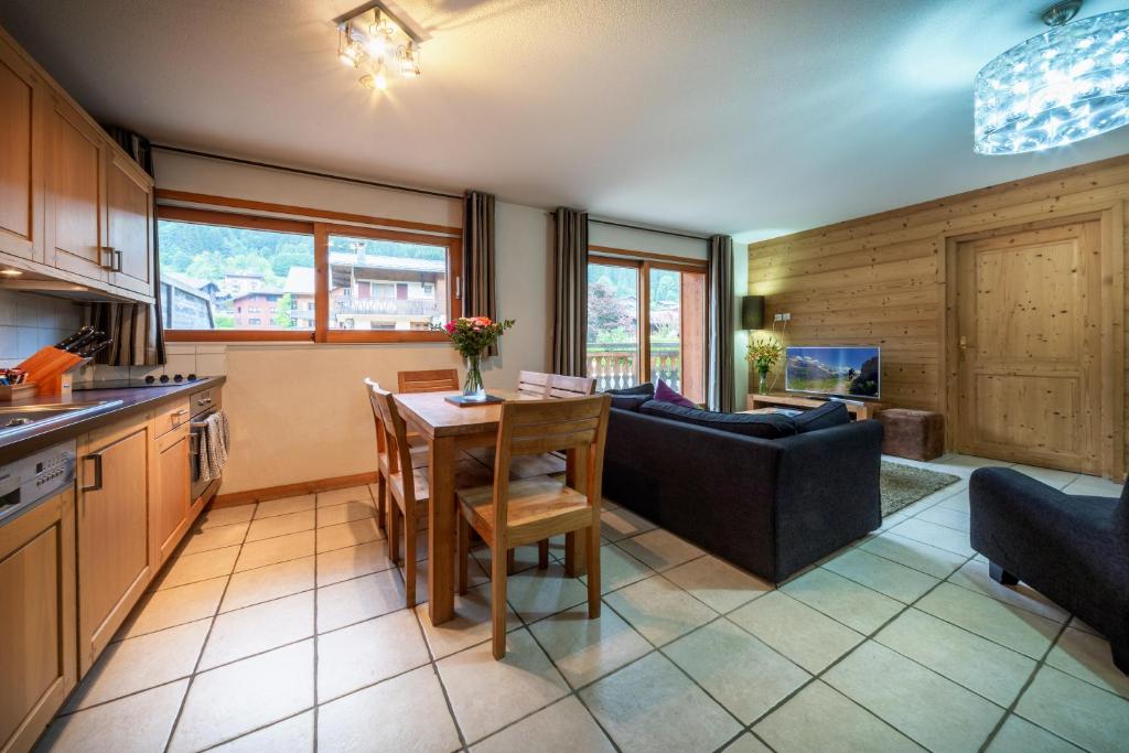 Aiglon Morzine - Two-Bedroom Apartment
