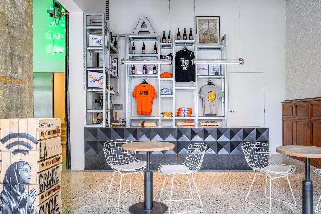 Hotel La Grande Cloche - Resim 27