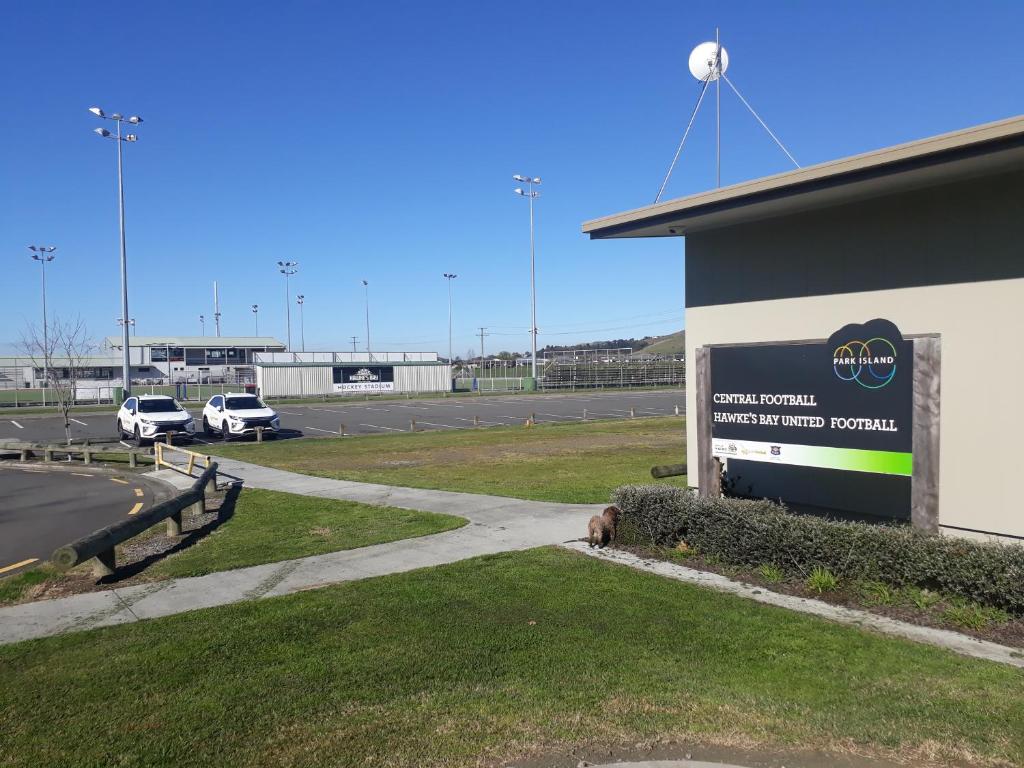 Hidden Gem in Oaklands - Resim 26