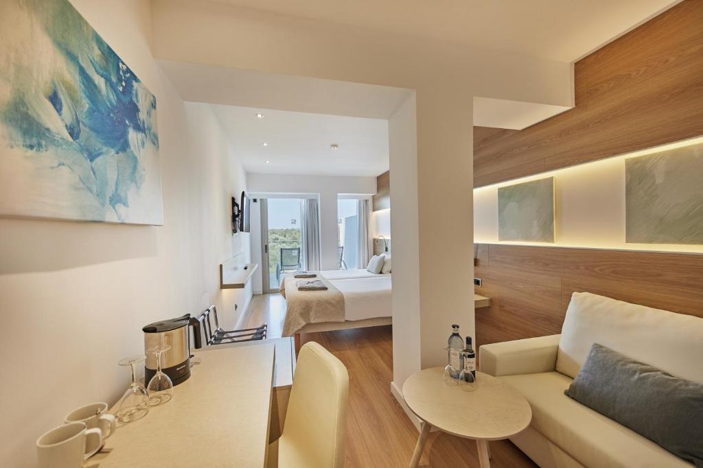 Monsuau Cala D'Or Hotel 4 Sup - Adults Only - 