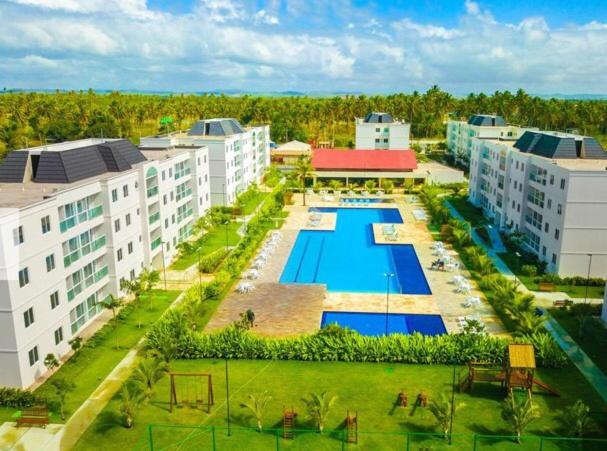  Palm Village Aqua