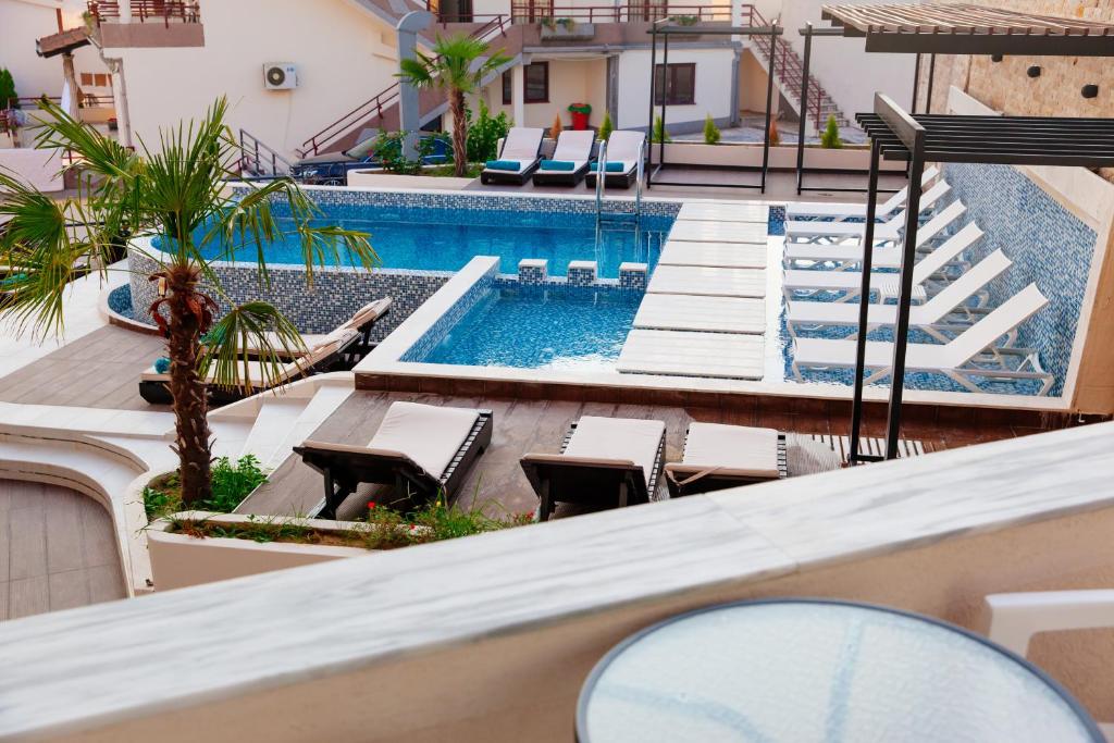Bazén v ubytování Hotel Princess & Spa nebo v jeho okolí