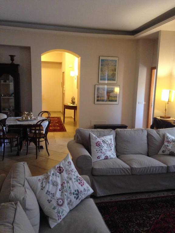 Część wypoczynkowa w obiekcie Bristol apartment