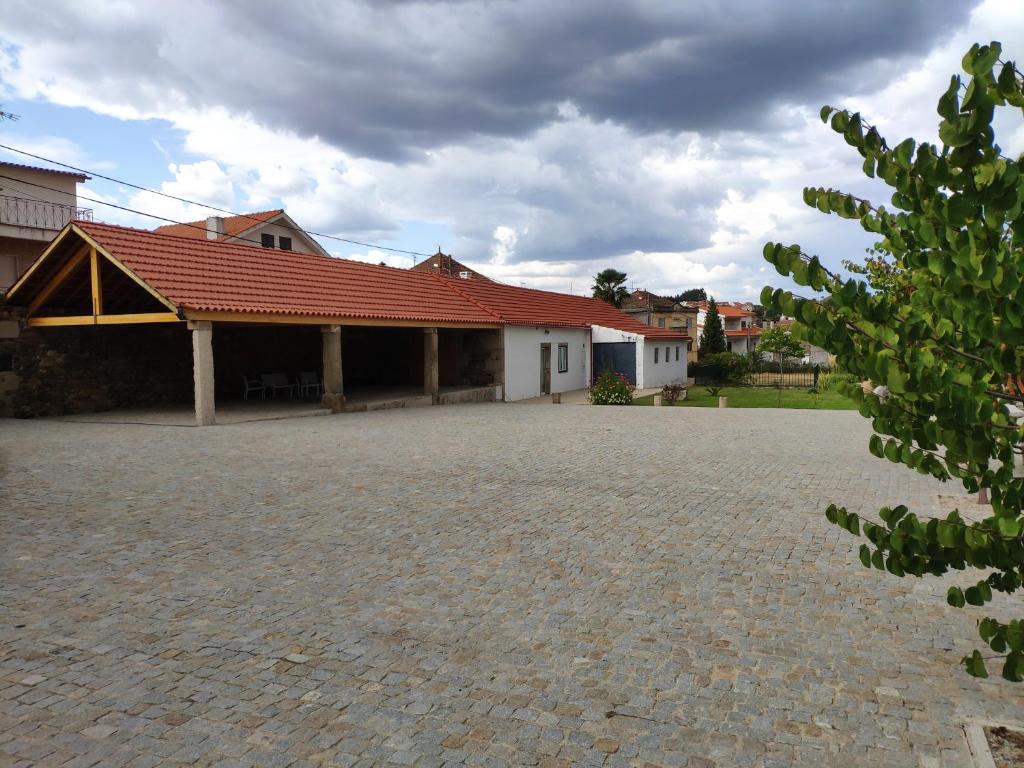 Budova, kde se aparthotel nachází