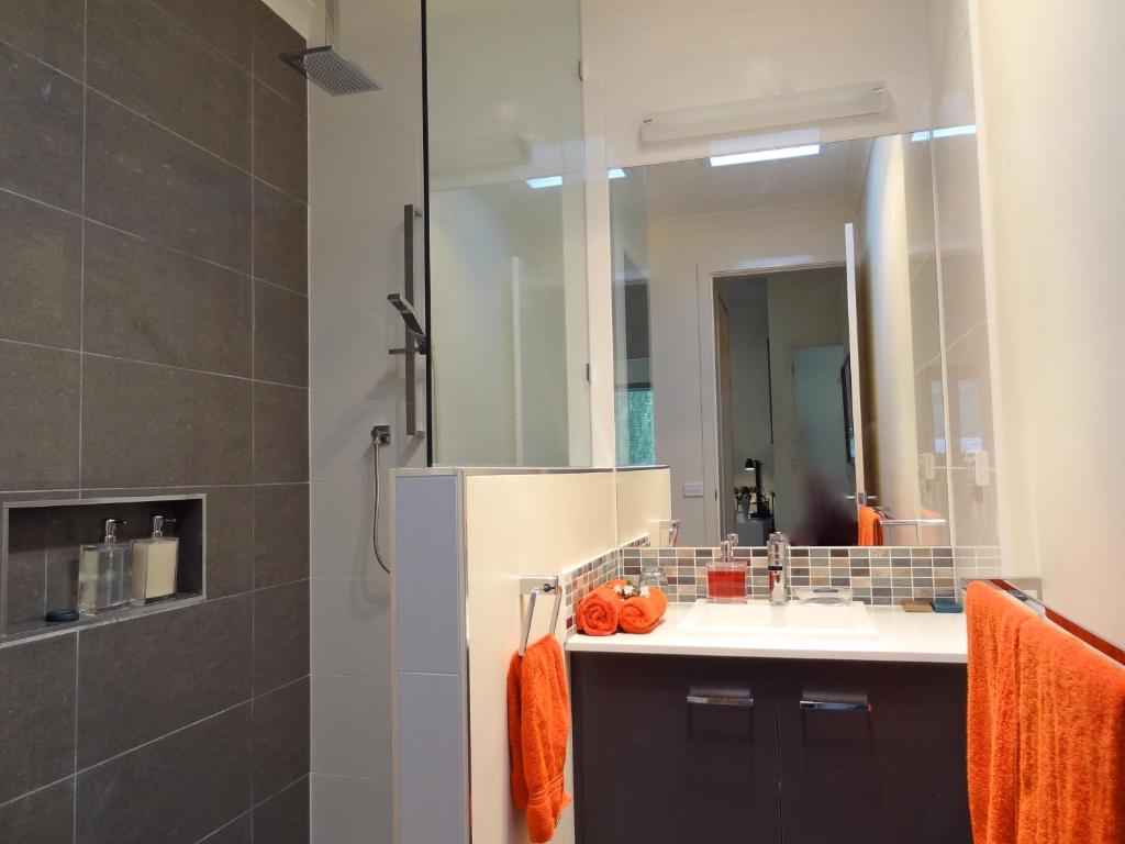 The Gallery Accommodation McCrae - Two-Bedroom Villa
