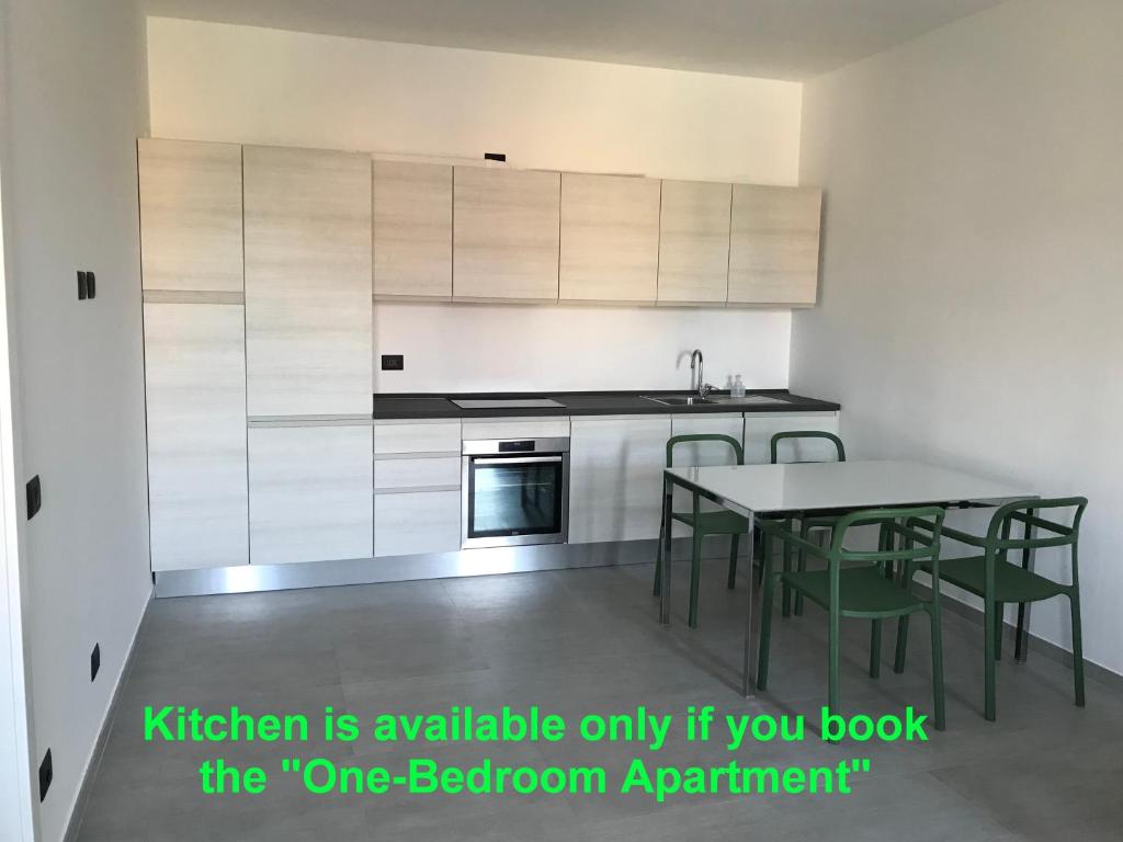 Feel@Home Apartment+Rooms - 11