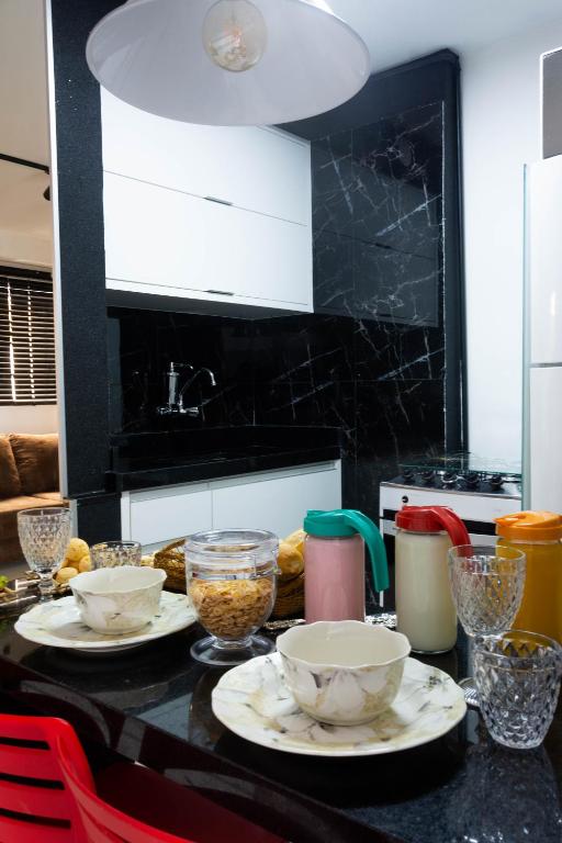  Apartamento com café da manhã no Centro - Conforto e preço baixo