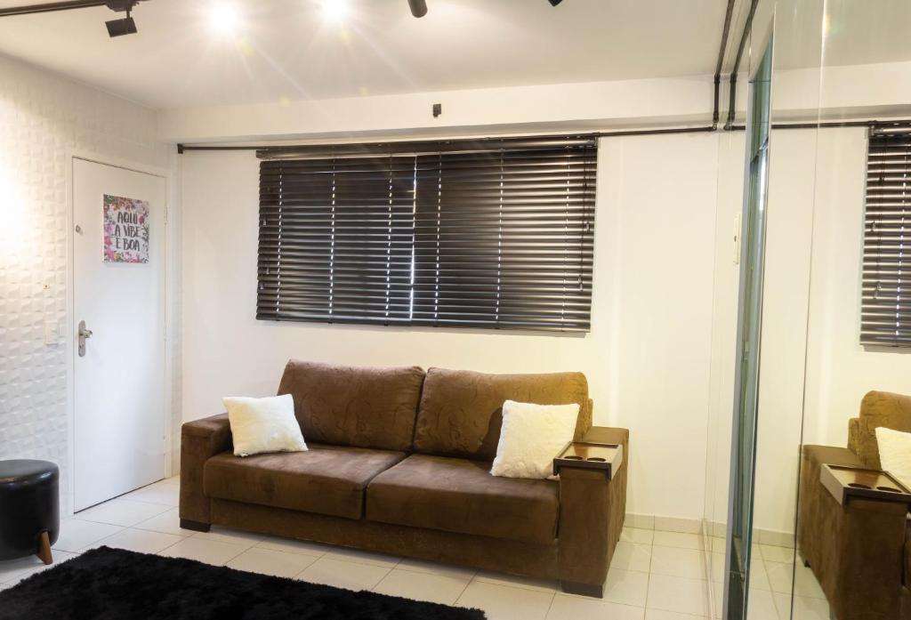  Apartamento com café da manhã no Centro - Conforto e preço baixo