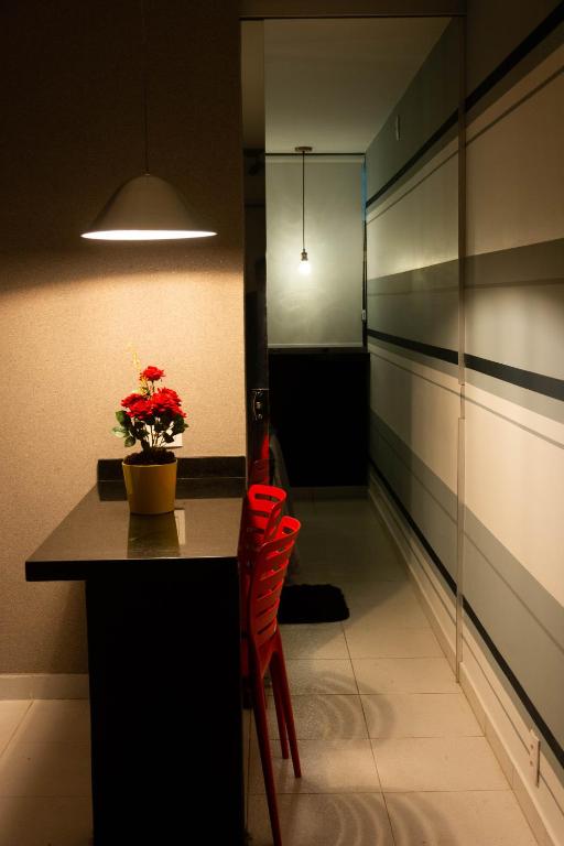  Apartamento com café da manhã no Centro - Conforto e preço baixo