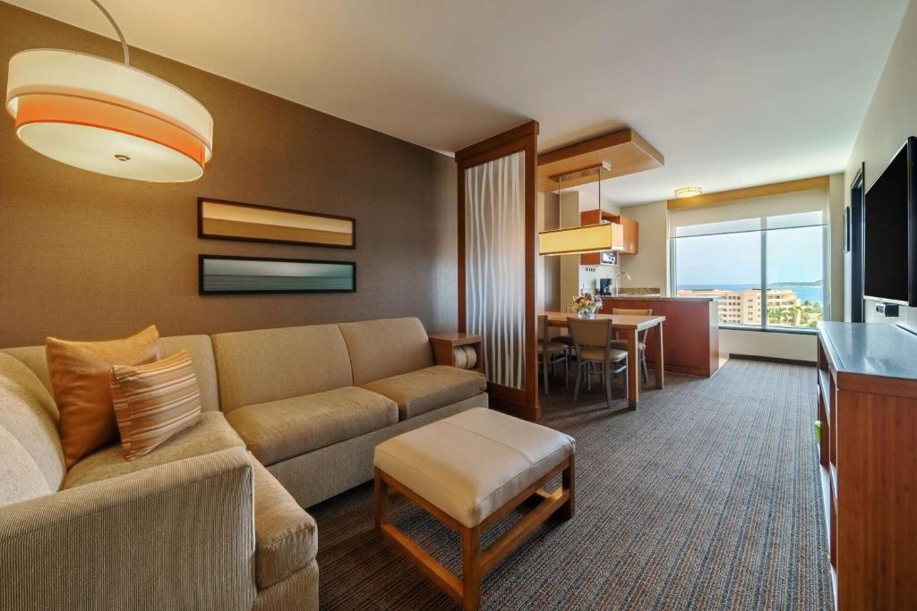 Hyatt Place Los Cabos