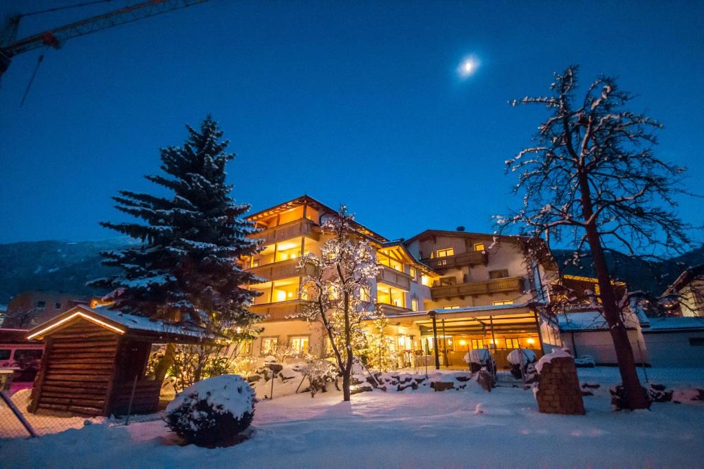 Photo de la galerie de l'établissement Hotel Enzian, à Landeck