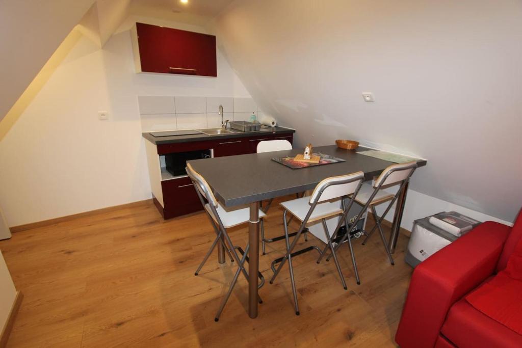 Chambre chez l'habitant - L Écureuil - Cœur de Riquewihr - 2 personnes – photo 10