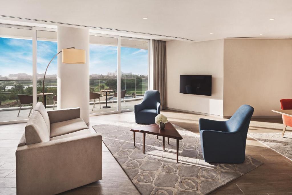 JA Lake View Hotel, Dubai - Resim 39