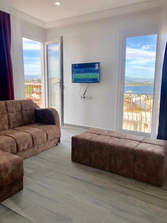 ÇİÇEK APART OTEL - Apartamento De Una Habitación