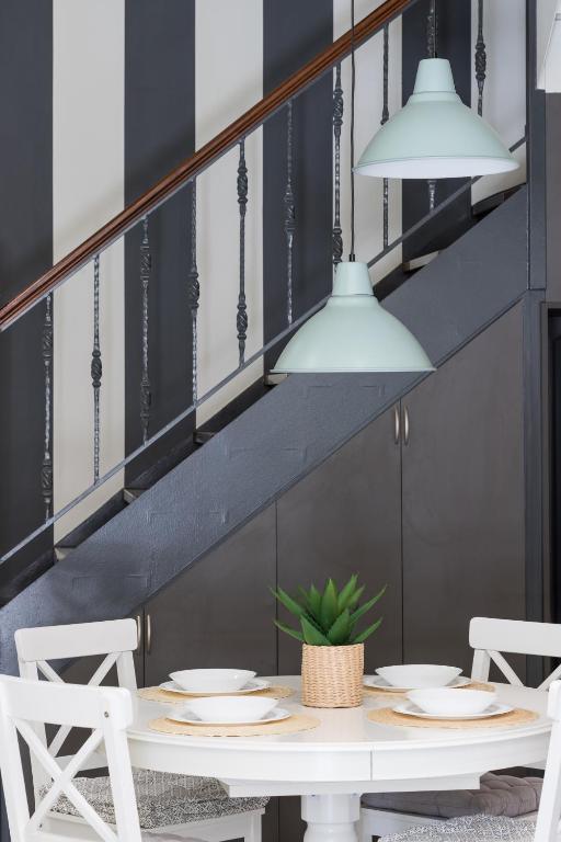 modern city center maisonette - 10