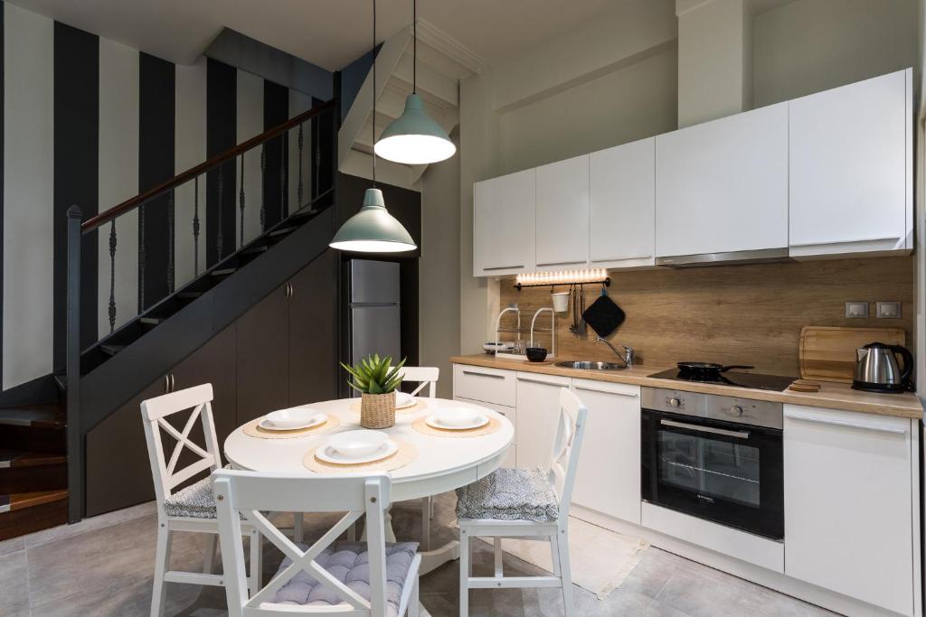 modern city center maisonette - 12