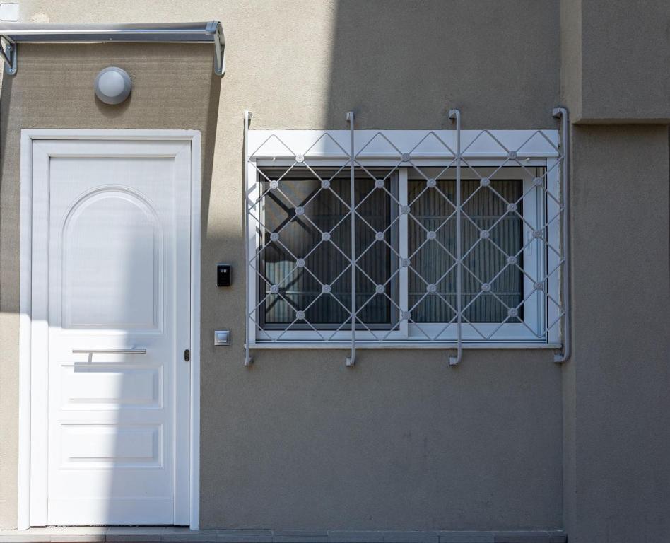 modern city center maisonette - 19