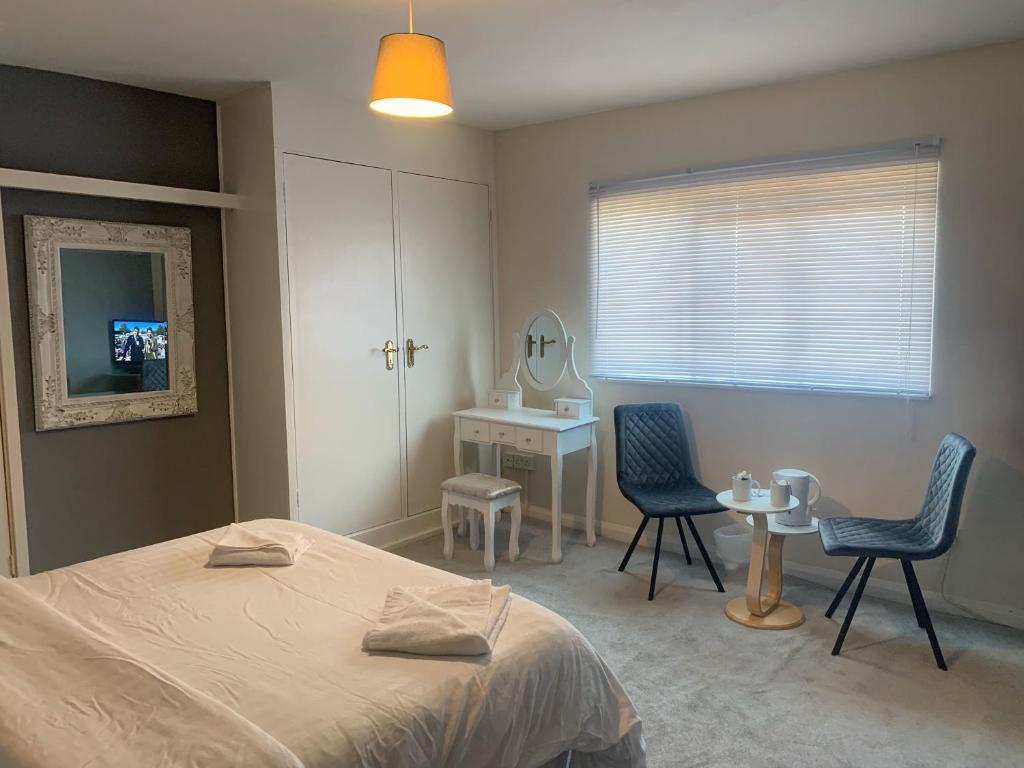 STIFFORD CLAYS FARM HOTEL - Deluxe King Room