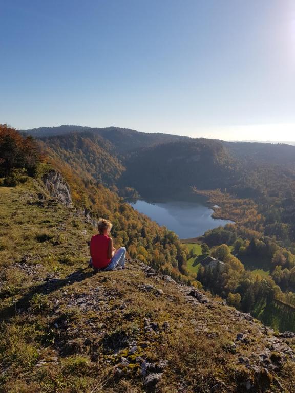 Loodusmaastik külalistemaja lähedal