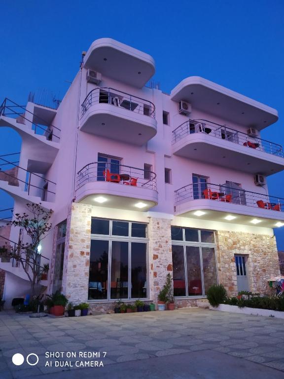 Vila Llaka - Image 7