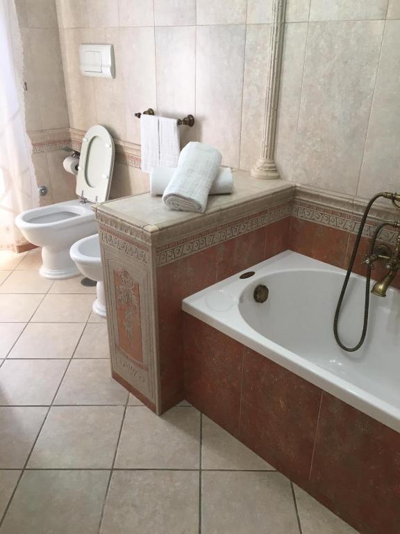 Koupelna v ubytování B&B LA PIETRA