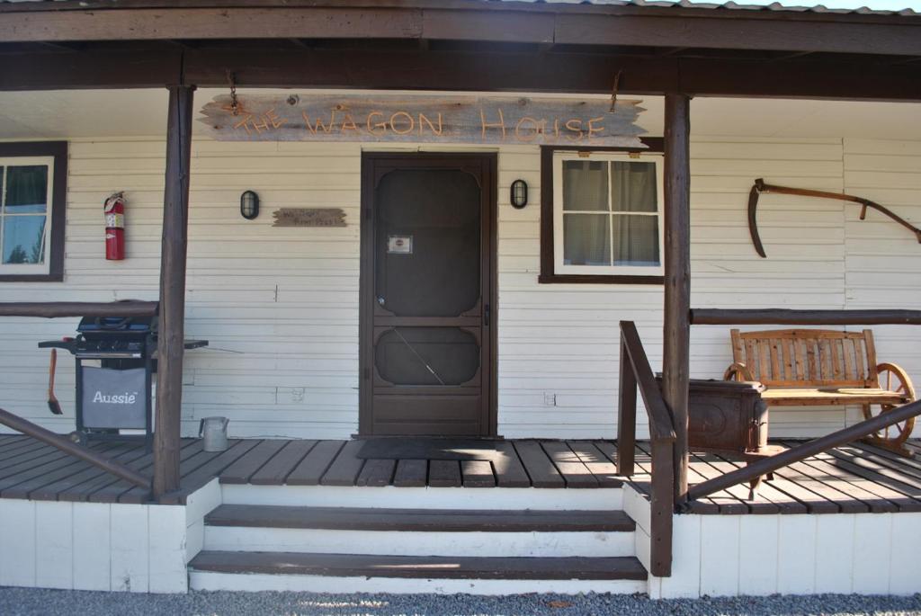 Fotografie z fotogalerie ubytování Aspen Inn v destinaci Fort Klamath