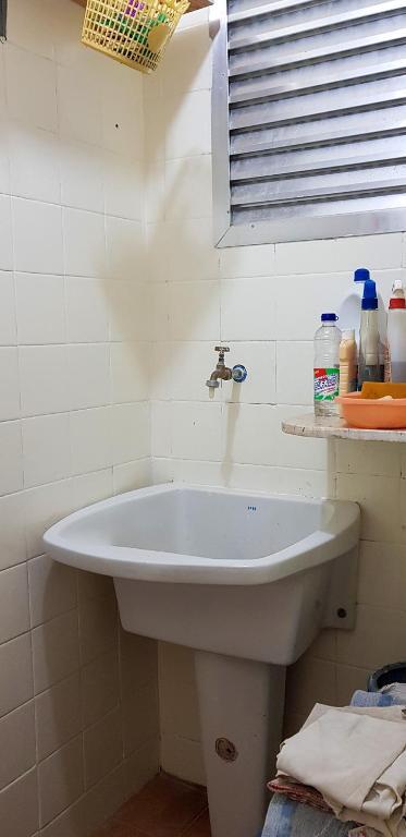  APARTAMENTO EM FRENTE A PRAIA