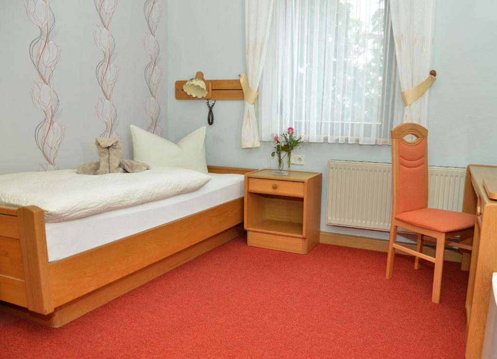 Postel nebo postele na pokoji v ubytování Goldene Krone