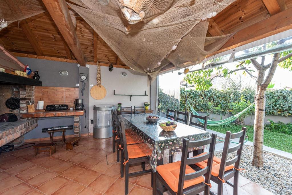 Apartments Luky - 17