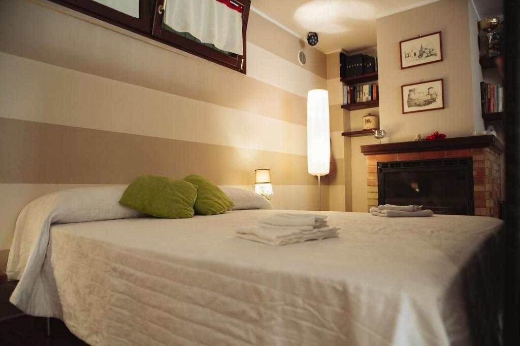 Afbeelding uit fotogalerij van ALLEGRETTI'S HOUSE VENOSA, ospitalità e accoglienza in Venosa