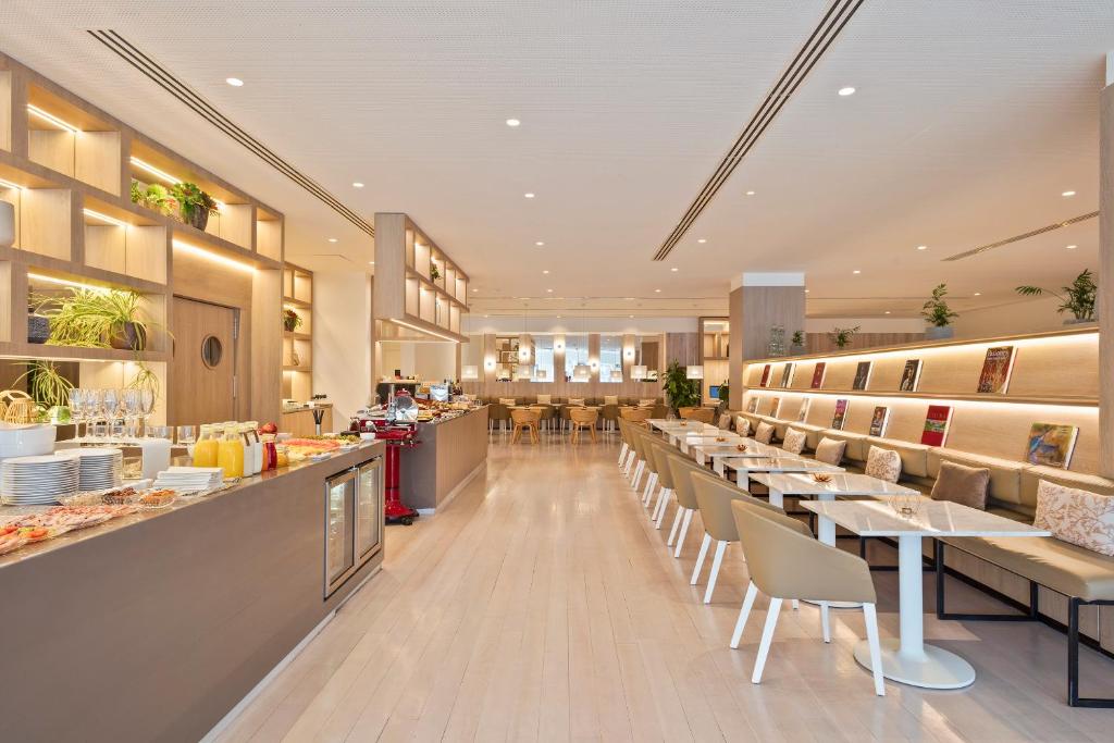 Melia Sevilla, Sevilla – posodobljene cene za leto 2023