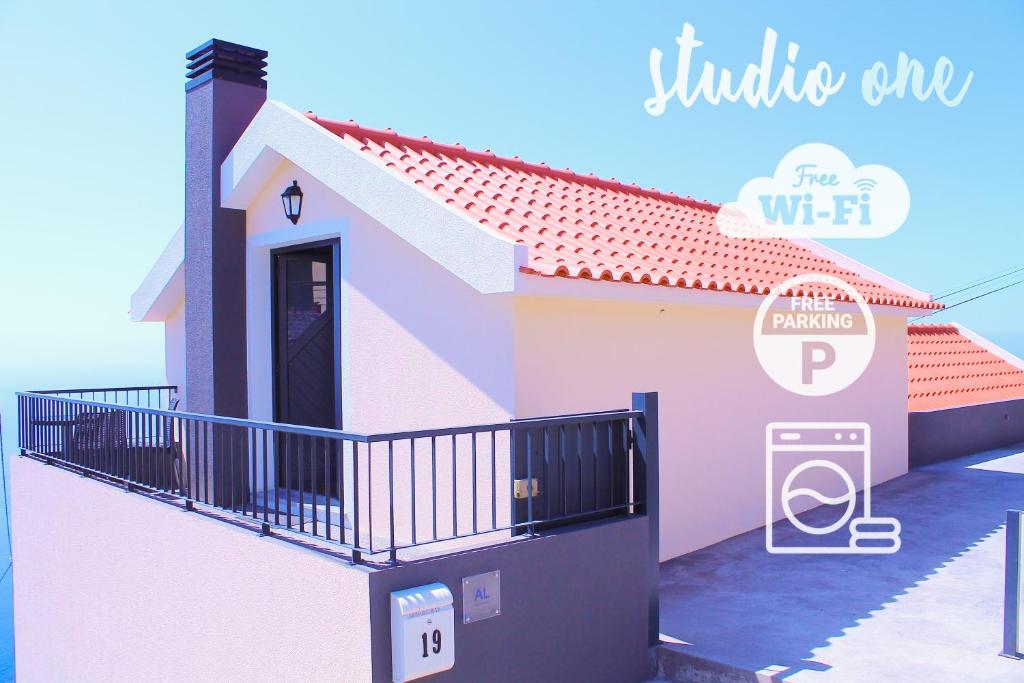 a rendering of a small pink house at Studio One | Massapez | Fajã da Ovelha | Calheta in Fajã da Ovelha