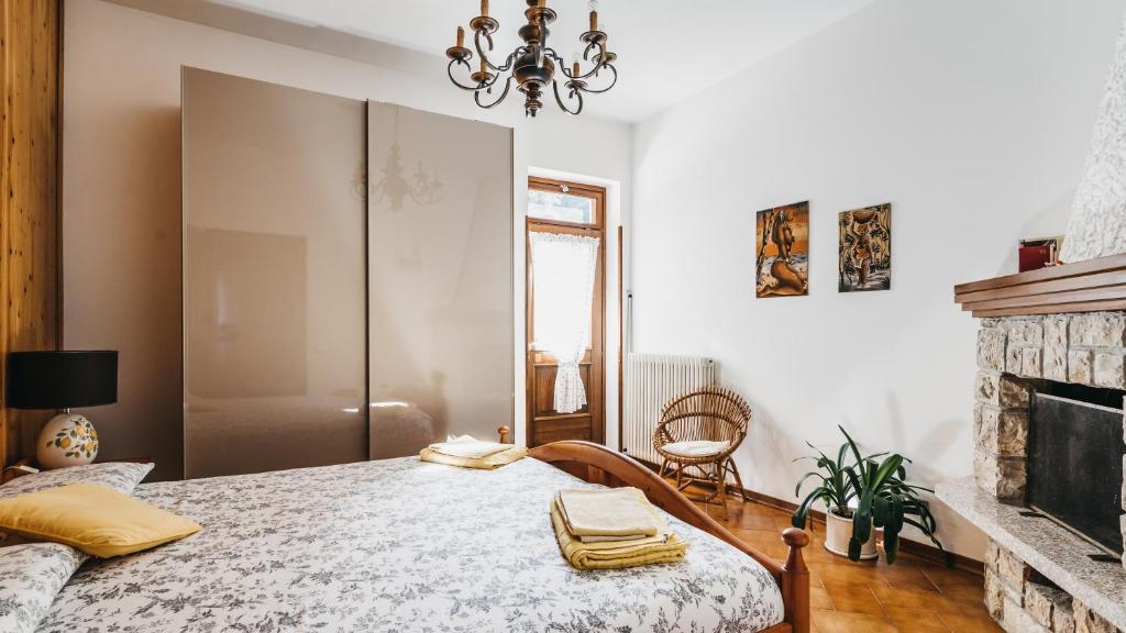 Postel nebo postele na pokoji v ubytování Villa Dervio