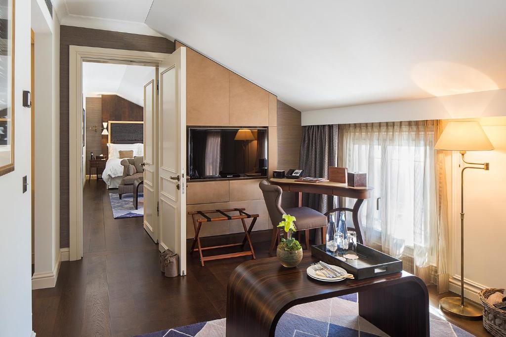 Posezení v ubytování Hotel Villa Honegg