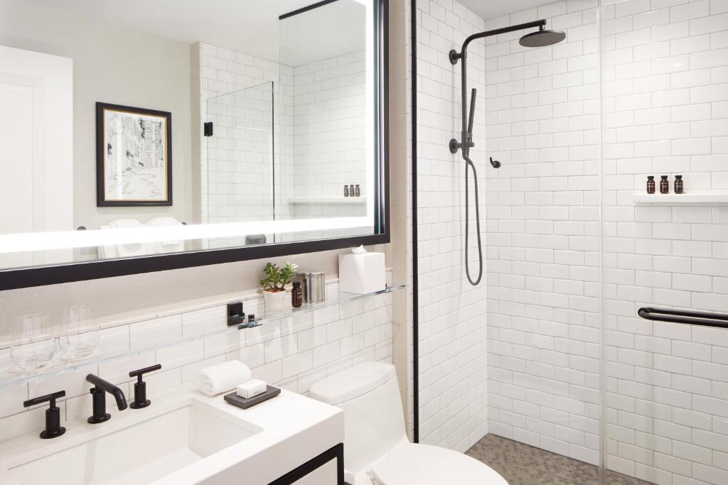 The Whitney Hotel Boston photo