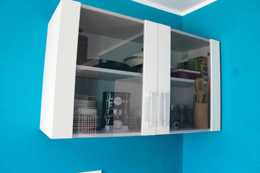 Kuchyň nebo kuchyňský kout v ubytování Skyhostel Friedrichshafen