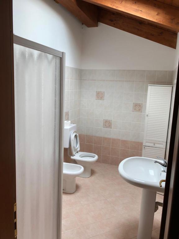 APPARTAMENTO NELLE LANGHE - Apartamento De Dos Dormitorios