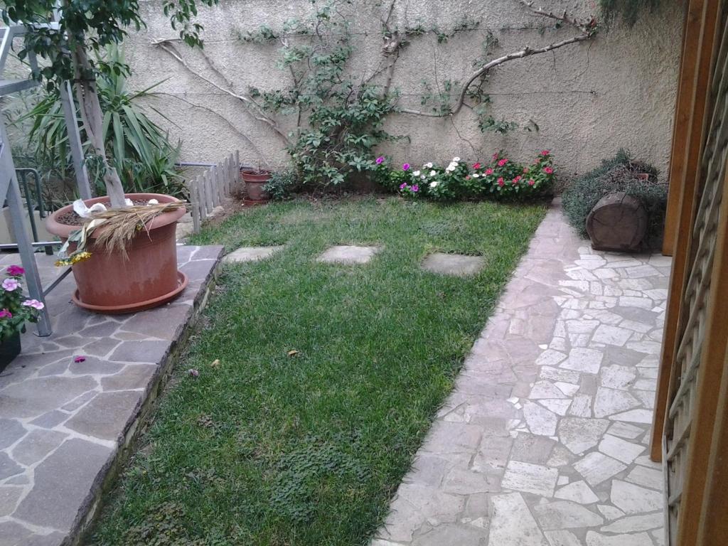 Ogród w obiekcie Le Vallonee B&B