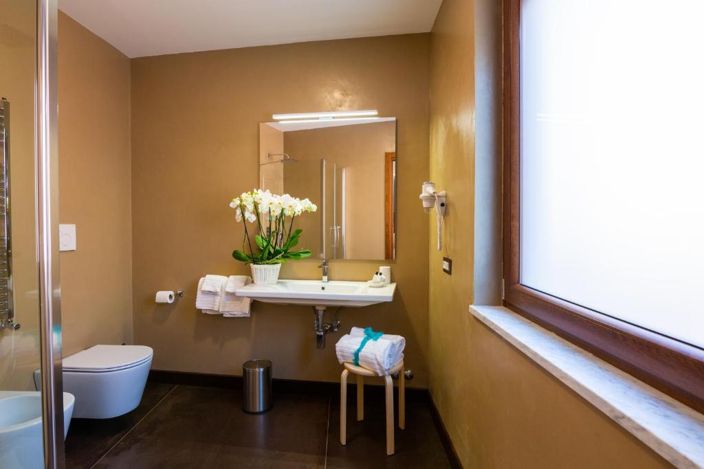 Koupelna v ubytování Il Melograno Relais