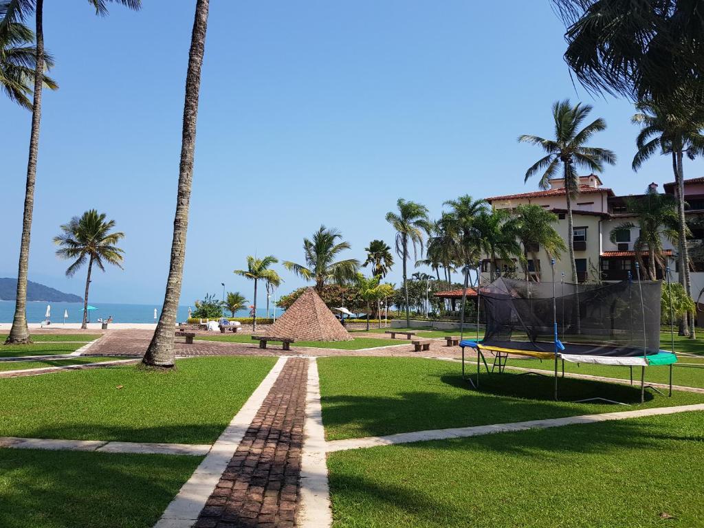  Apartamento pé na areia com vista do mar no Cond Costa Verde Tabatinga