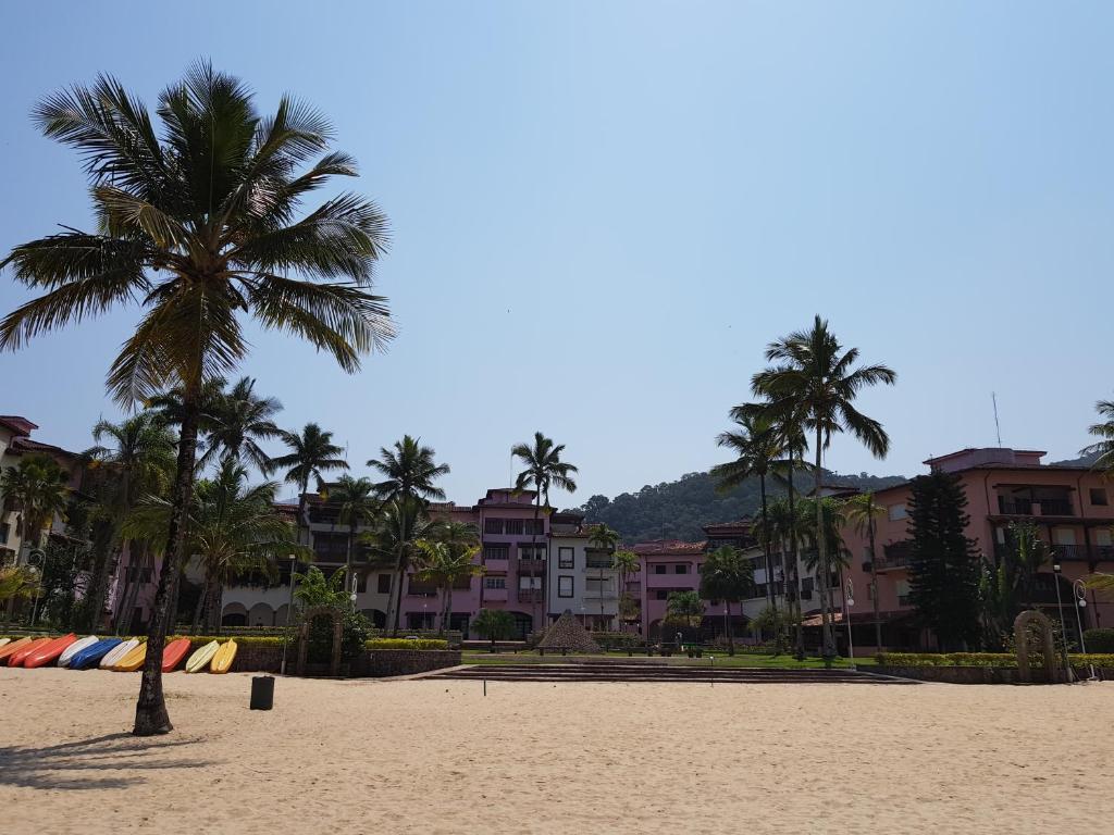  Apartamento pé na areia com vista do mar no Cond Costa Verde Tabatinga