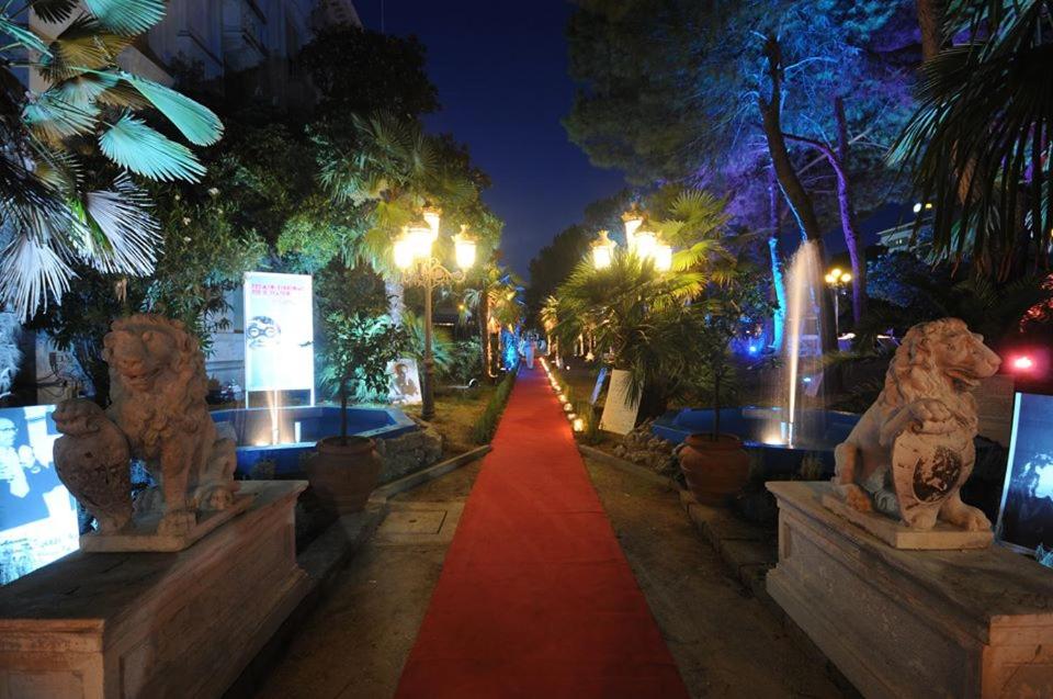 Residenza Grand Hotel Riccione - Resim 29